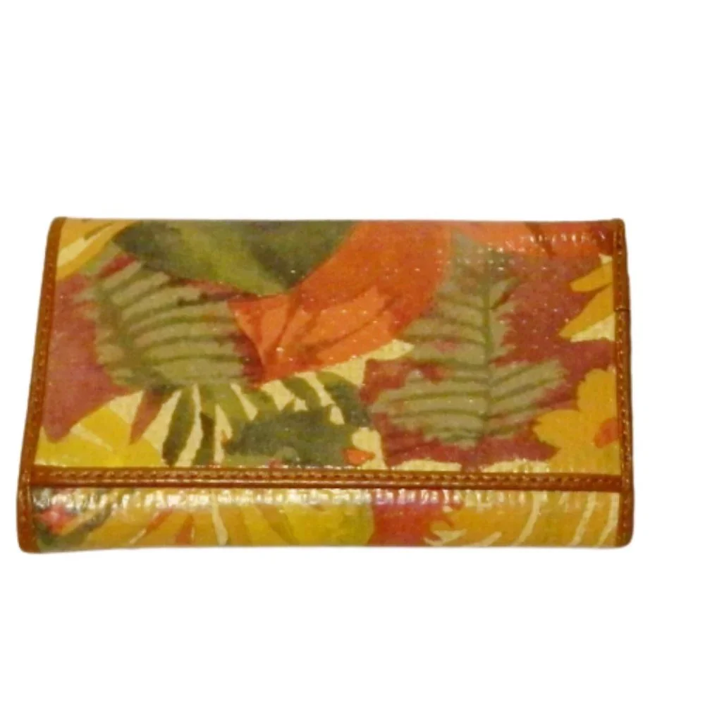 Patricia Nash $109 Terresa Tropical Dreams Wallet NWT